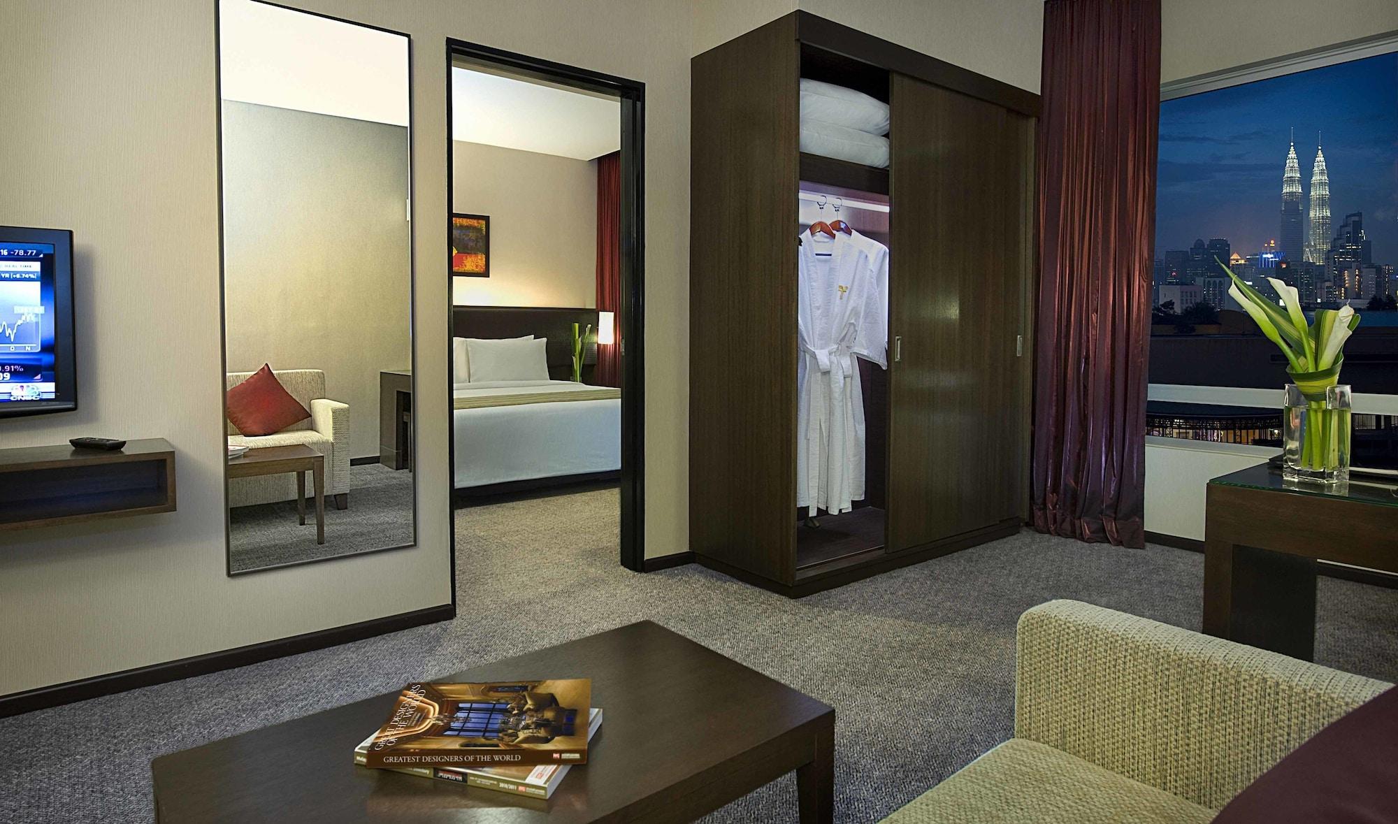 Hotel Furama Bukit Bintang, Kuala Lumpur Exterior foto